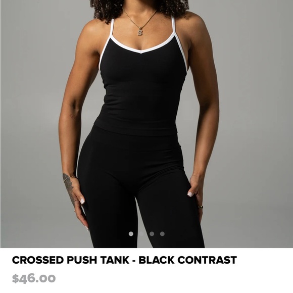 Alphalete Other - Alphalete Black and White Sports Bra